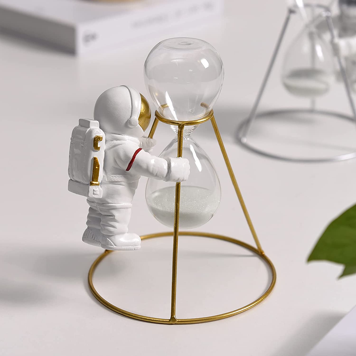 Decorative Astronaut Hourglass5