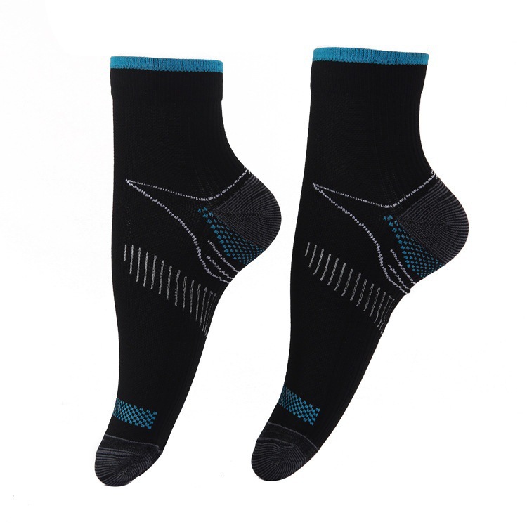 Ankle Compression Socks for Women and Men4